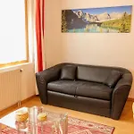 Lötschberg Grosszügige Und Helle 2-zimmerwohnung