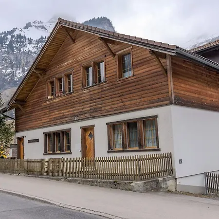Bergblick, Maximal 4 Personen, Kueche, Balkon, Parkplatz Kandersteg