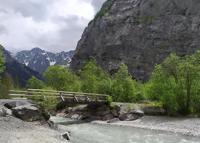 Loetschberg Grosszuegige Und Helle 2-zimmerwohnung